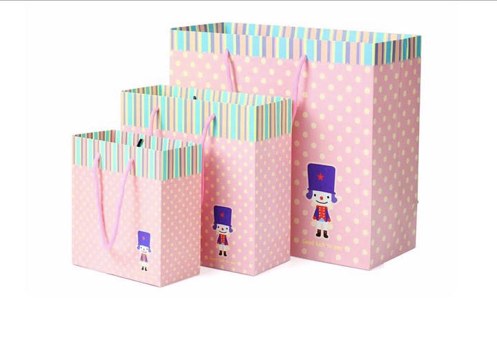 工廠展會禮品紙袋生產的利潤有多少呢 工廠展會禮品紙袋生產的利潤有多少呢