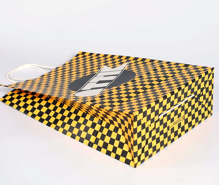 定做化妝品紙袋不可忽視的幾大因素 定做化妝品紙袋不可忽視的幾大因素