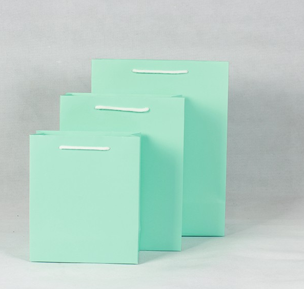 常規(guī)的手提袋定制有哪些共性? 常規(guī)的手提袋定制有哪些共性?